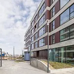 Апартаменти Elegant Seaview Flat In Noblessner
