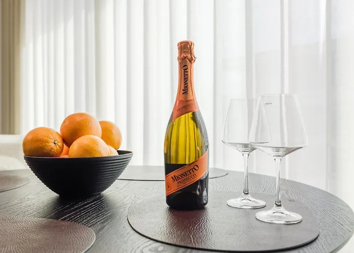 Elegant Seaview Flat In Noblessner דירה טאלין